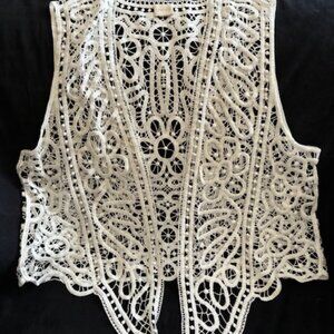 Chico's white crocheted vest